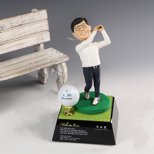 피규어 트로피 (홀인원)